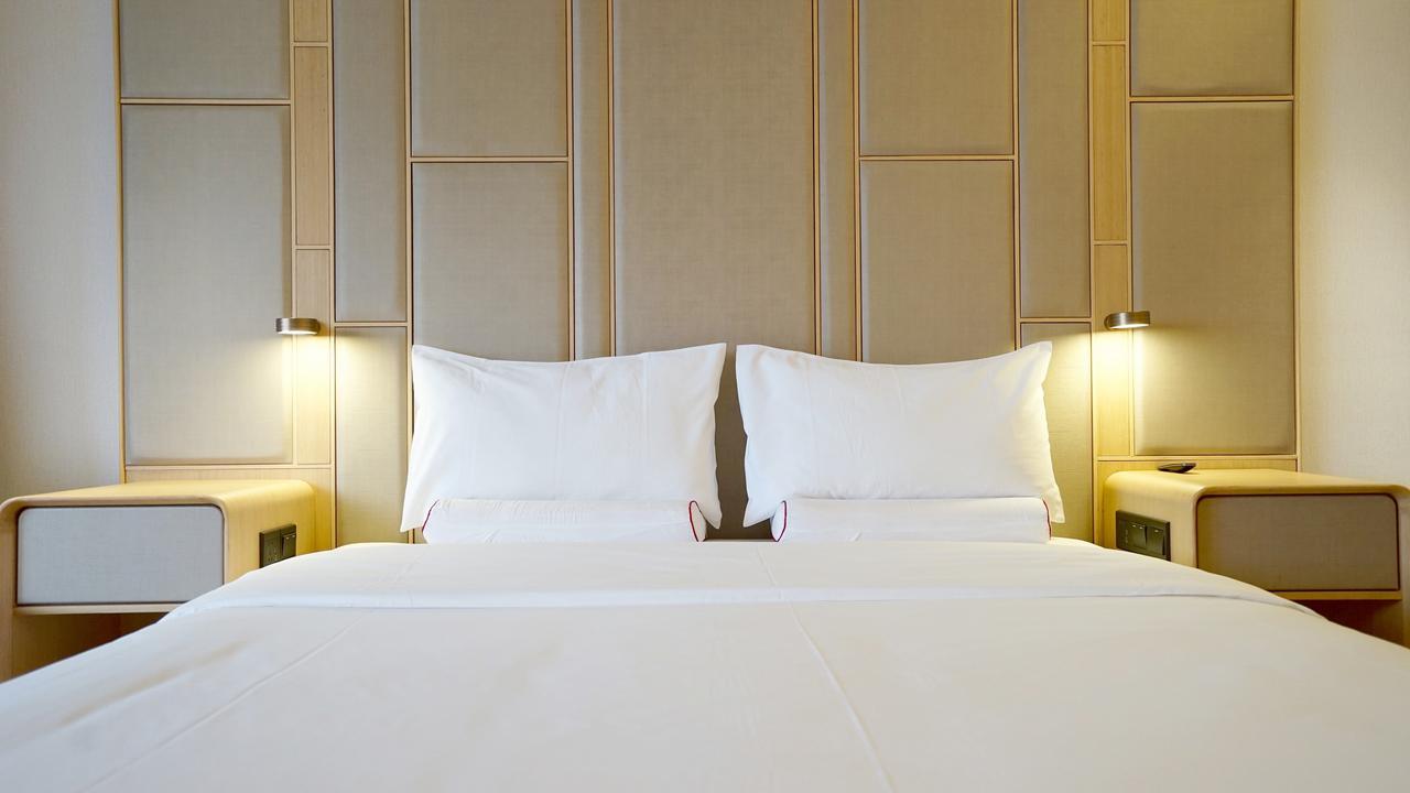 Ji Hotel Shanghai Baoshan Youyi Road Bagian luar foto